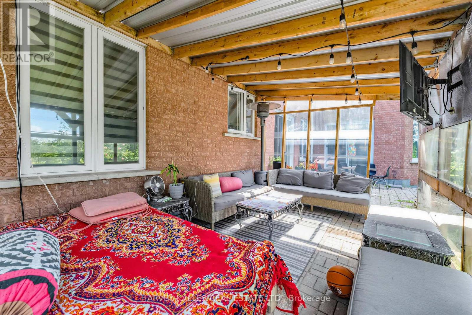 5640 FIFTH LINE - Image 36