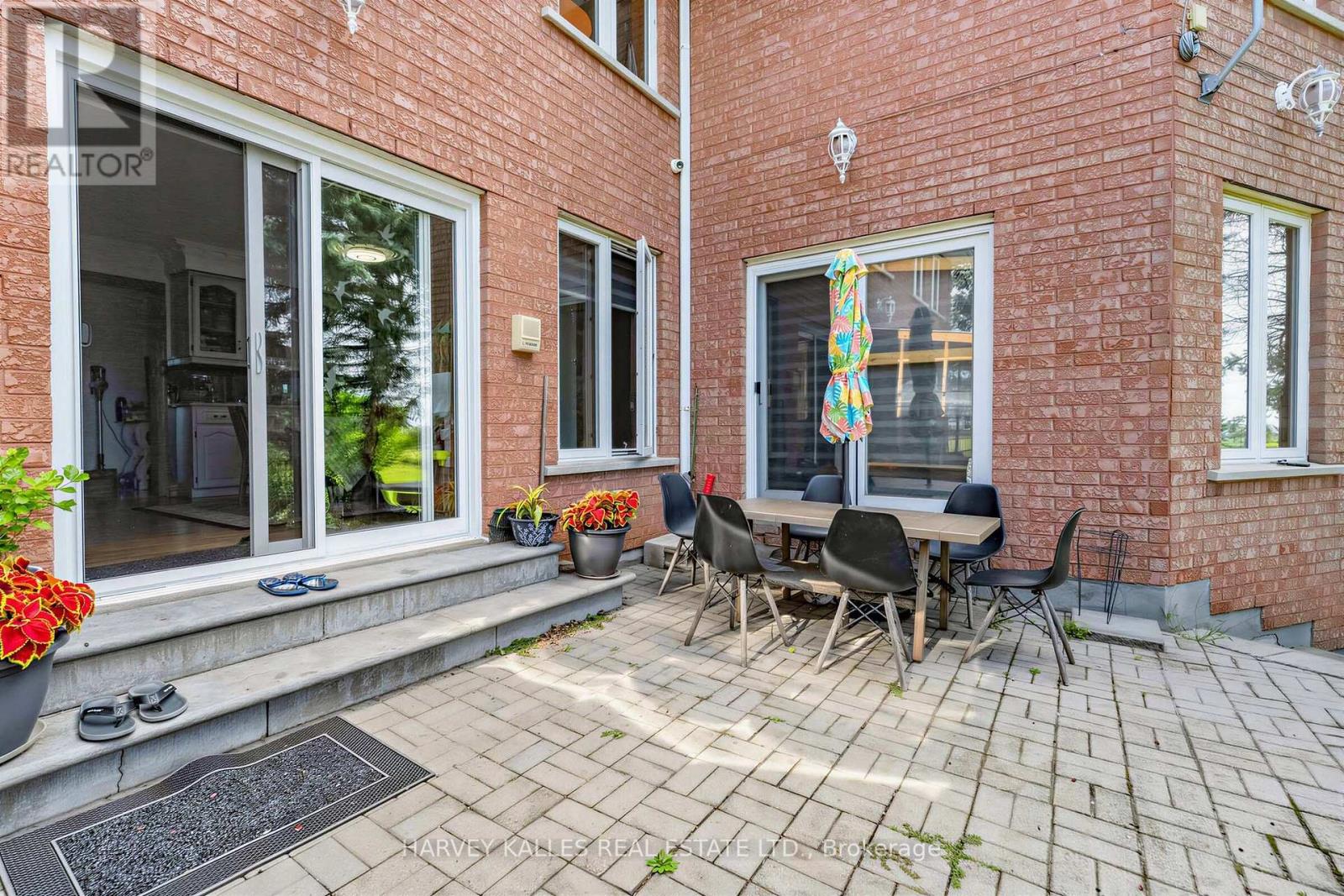 5640 FIFTH LINE - Image 37