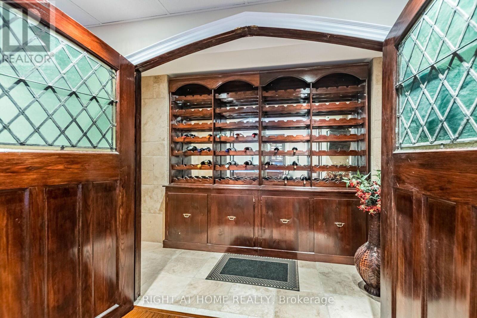 2029 SAINT ANDREW'S PLACE - 38