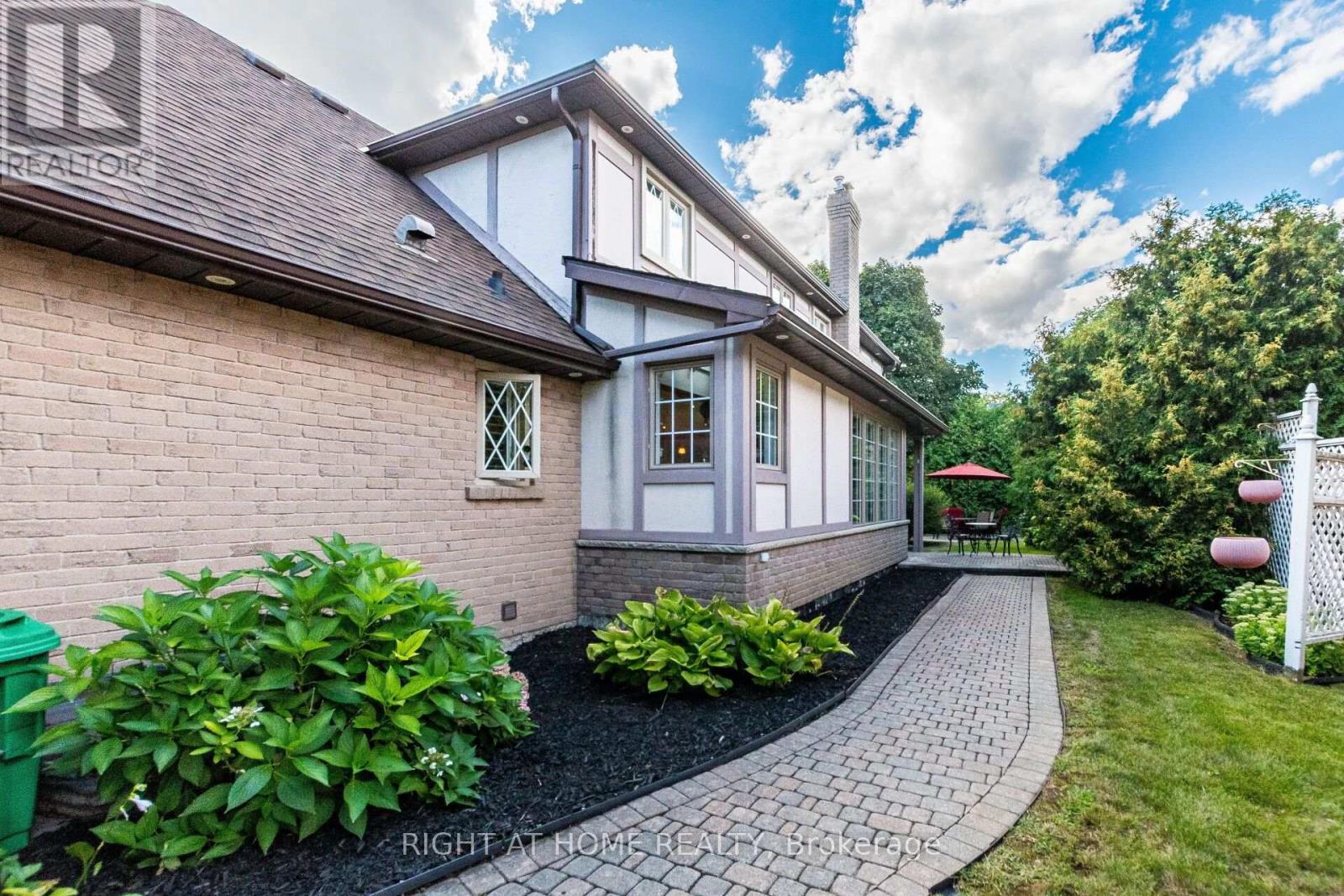 2029 SAINT ANDREW'S PLACE - 43