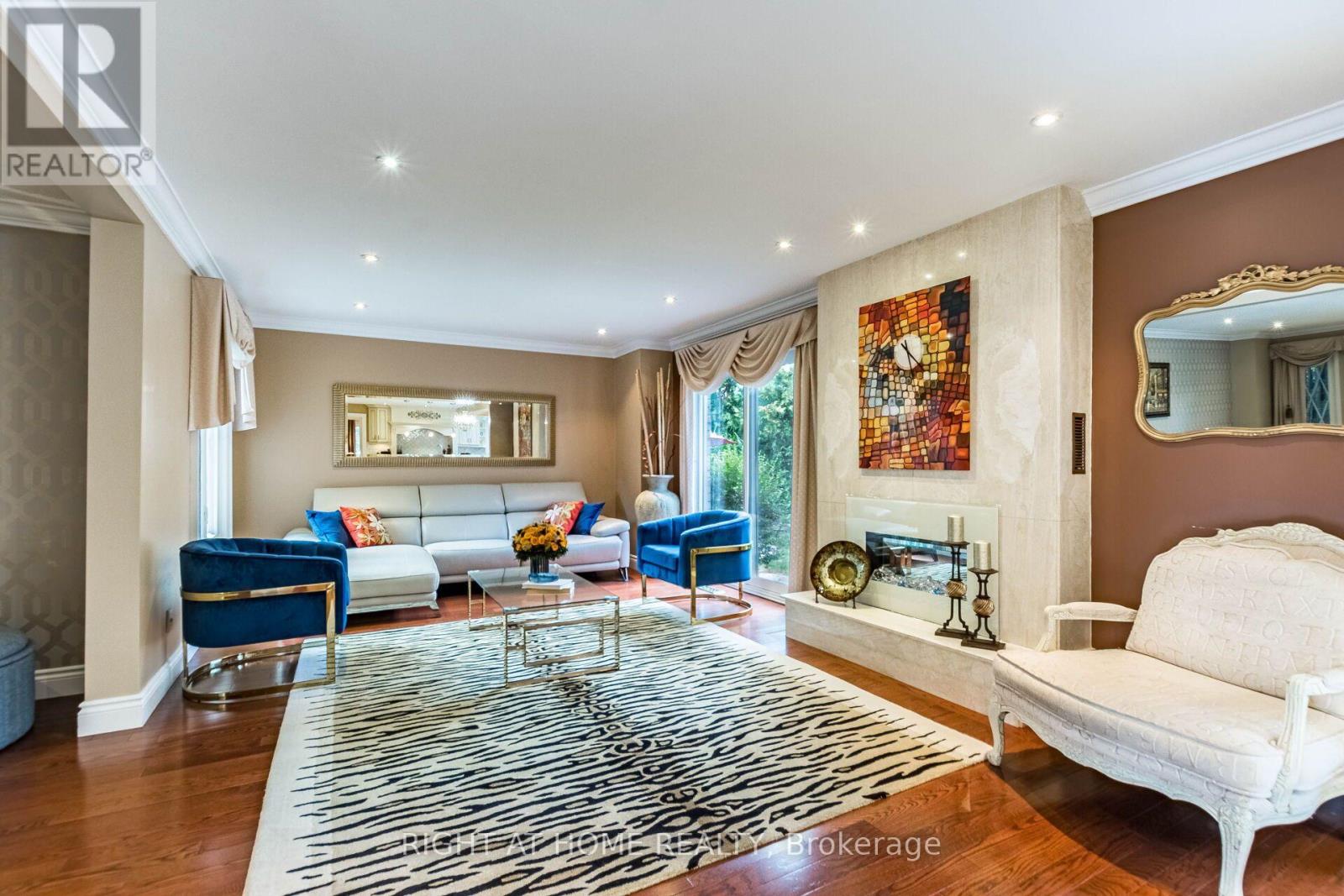 2029 SAINT ANDREW'S PLACE - 7