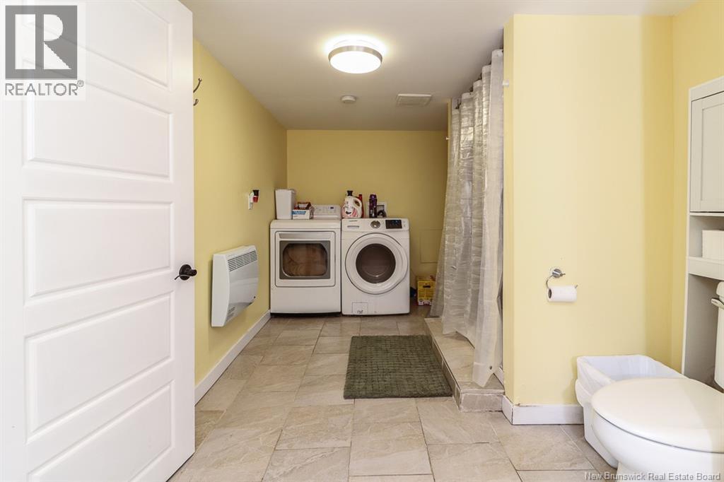 123 Court Street - Image 25