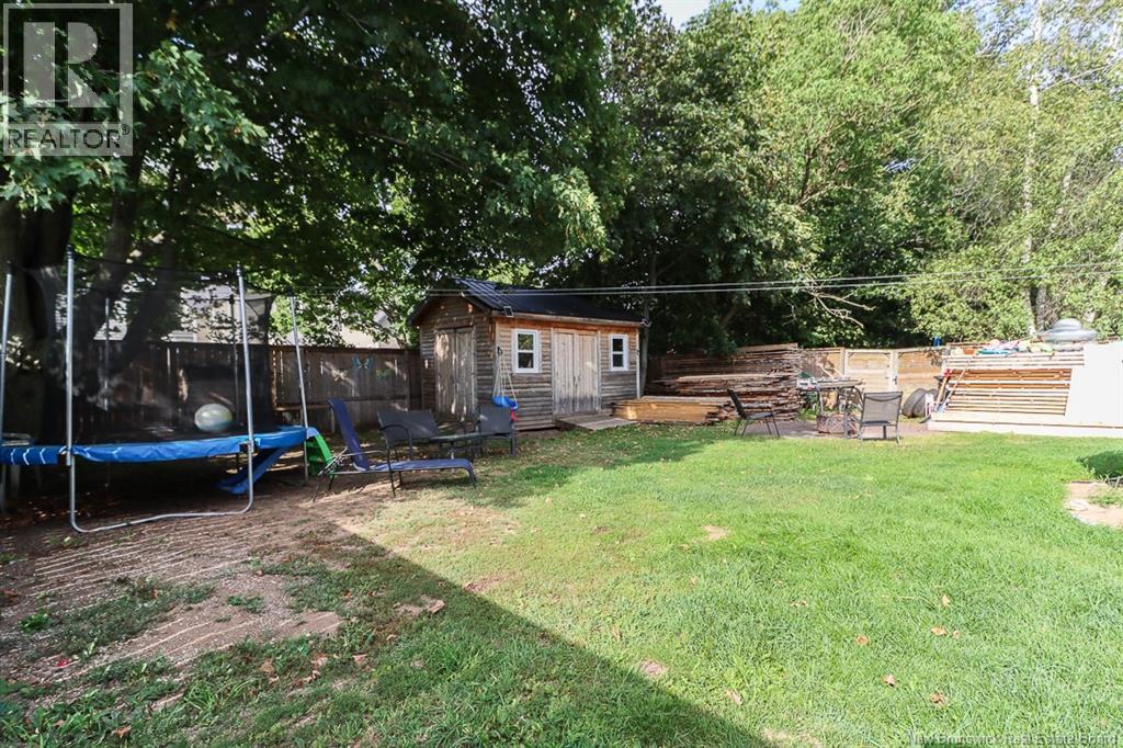 123 Court Street - 32