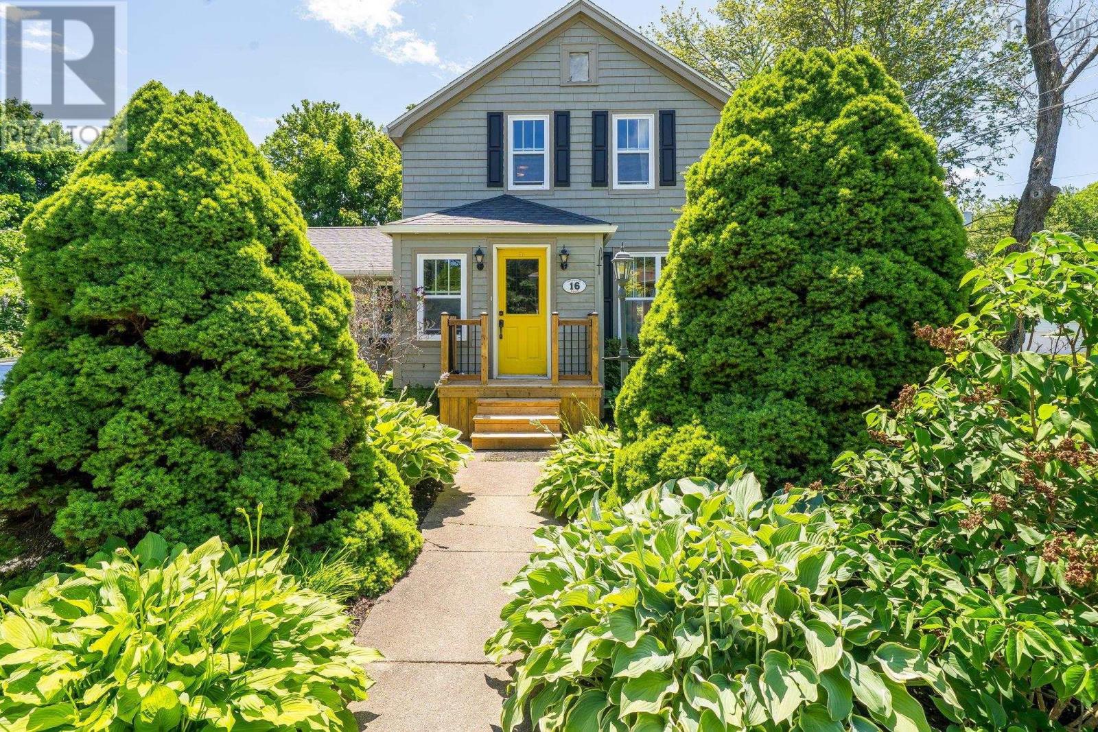 Property 45 of 48 of 16 Lawnwood Avenue