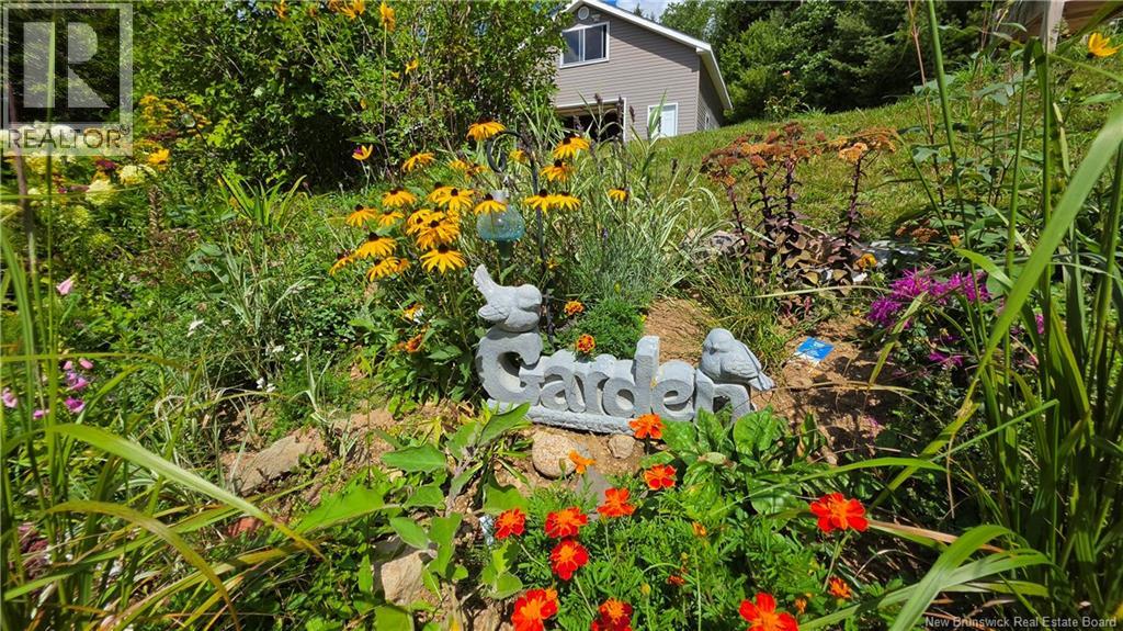 12 Greenwich Drive - Image 13