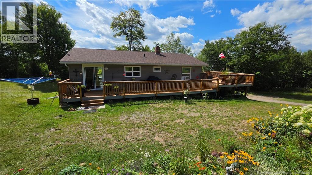 12 Greenwich Drive - 14