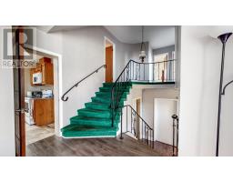 1 Howlett's Avenue thumbnail 7