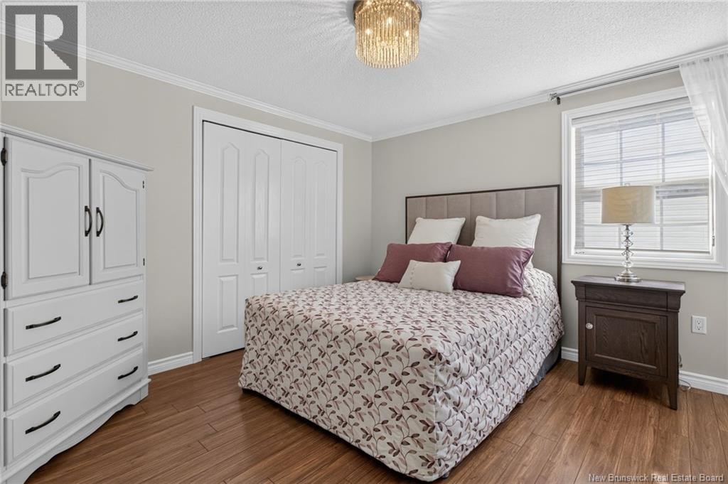 266 Bonaventure Street - 13