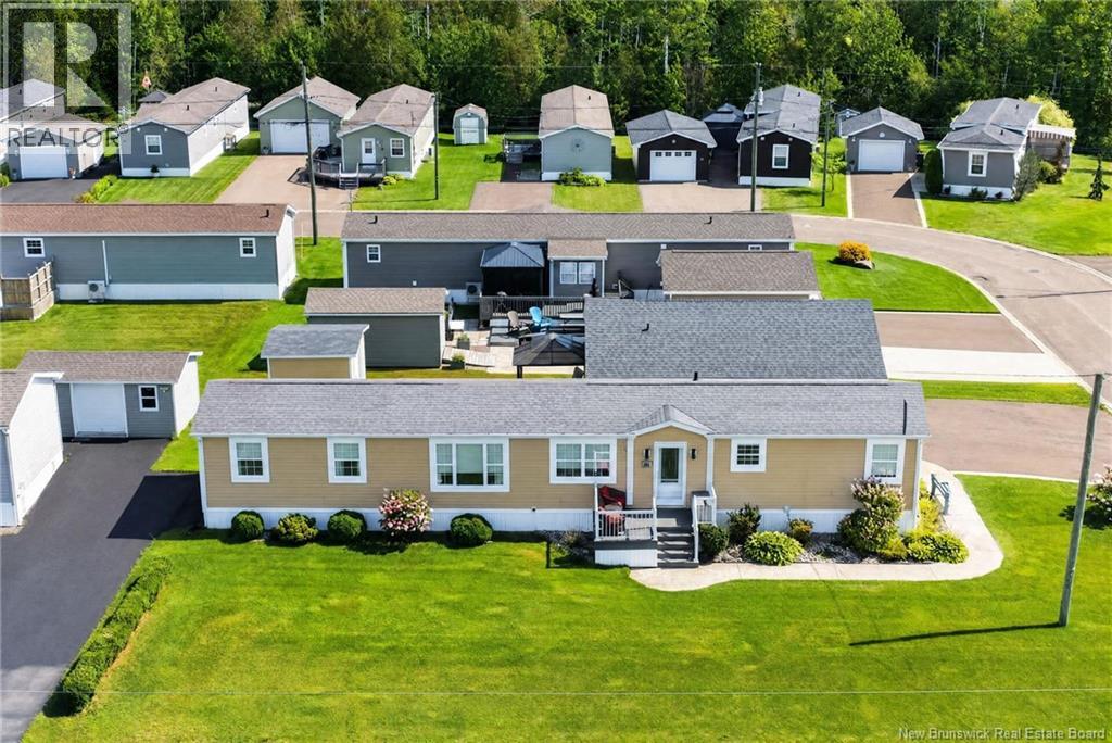 266 Bonaventure Street - 25