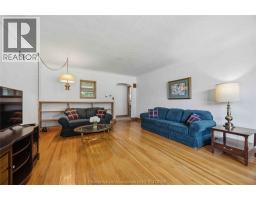 72 Phair Avenue, Wallaceburg, ON N8A2M3 Photo 9