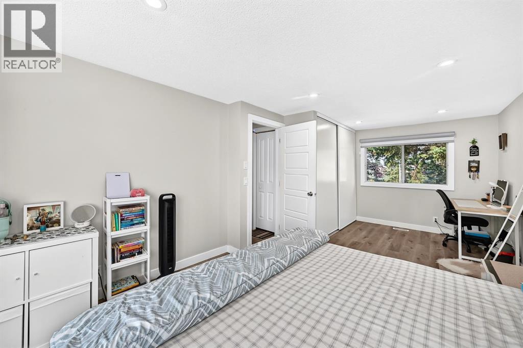 40 Falconridge Close NE - 10