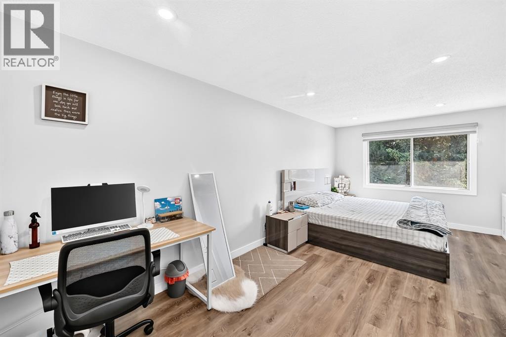40 Falconridge Close NE - 12