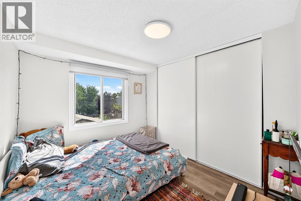 40 Falconridge Close NE - 15