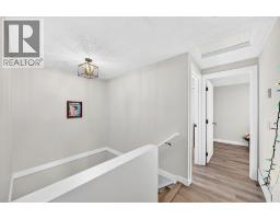 40 Falconridge Close NE - photo 17