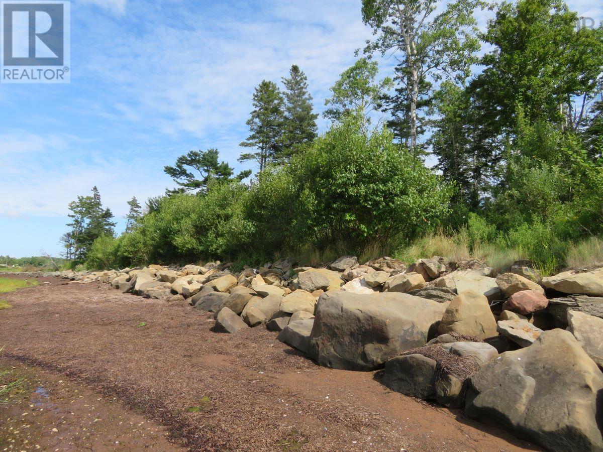 Property 8 of 12 of Lot 2005-2 Island Road Extension
