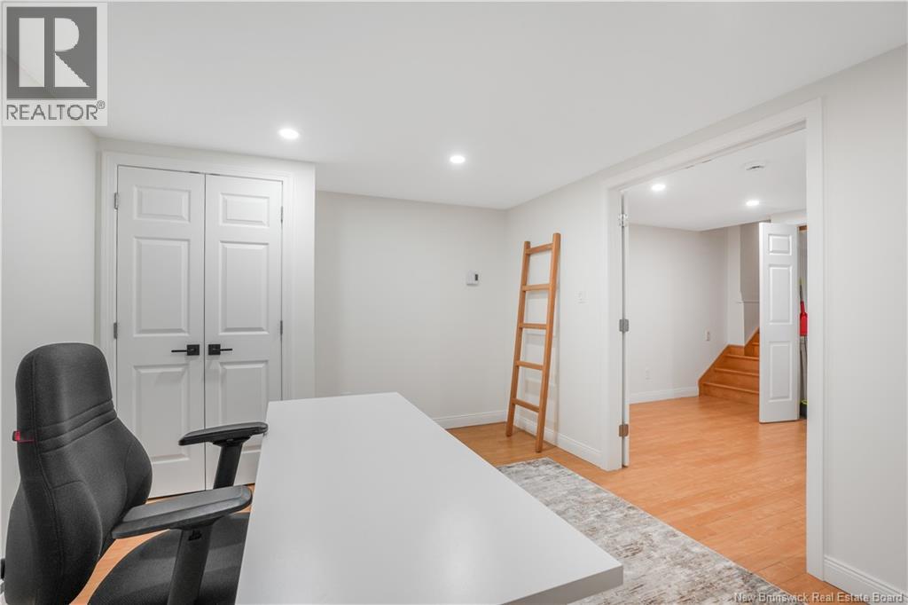 200 Springwater Lane - 35