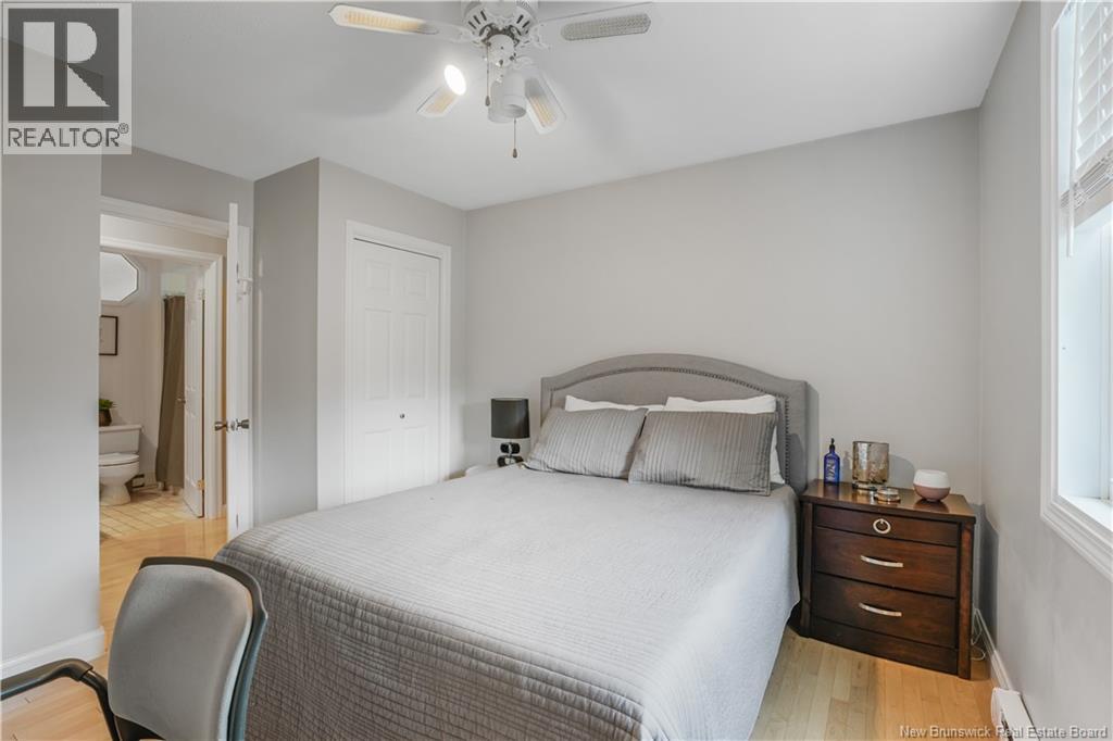 200 Springwater Lane - 24