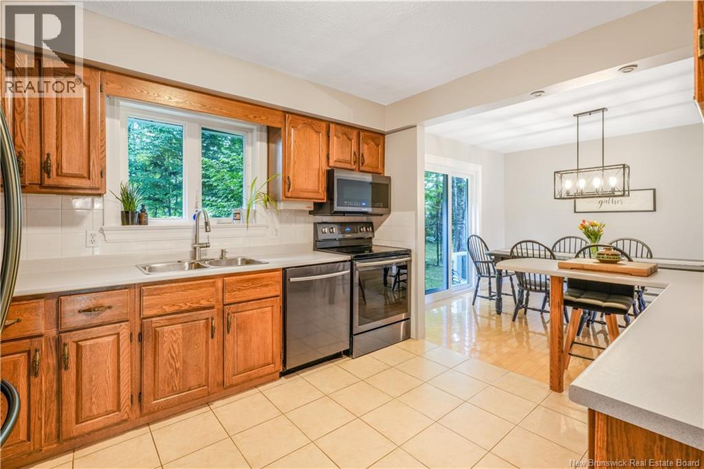 200 Springwater Lane - Image 9