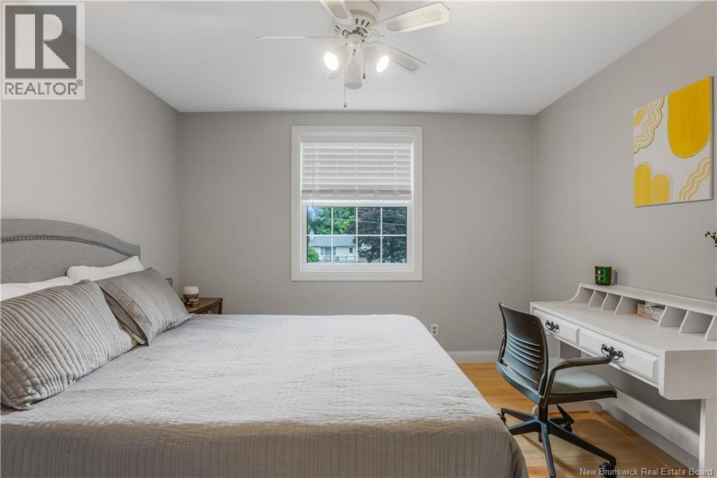 200 Springwater Lane - 25