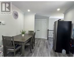 6 Barn Hill Road thumbnail 10