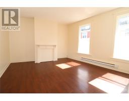 24 Barnes Road thumbnail 2