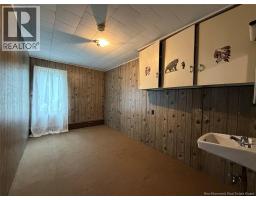 2371 Commerciale Street, Saint Francois De Madawaska, NB E7A1B7 Photo 29