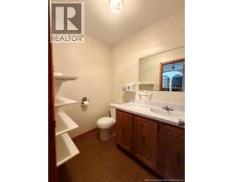 2371 Commerciale Street, Saint Francois De Madawaska, NB E7A1B7 Photo 18