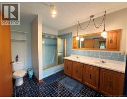 2371 Commerciale Street, Saint Francois De Madawaska, NB E7A1B7 Photo 17