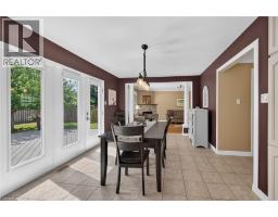 Laundry room - 10 Balvenie Boulevard, Caledonia, ON N3W2N8 Photo 11