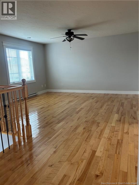 106 Lakeburn Avenue - 12