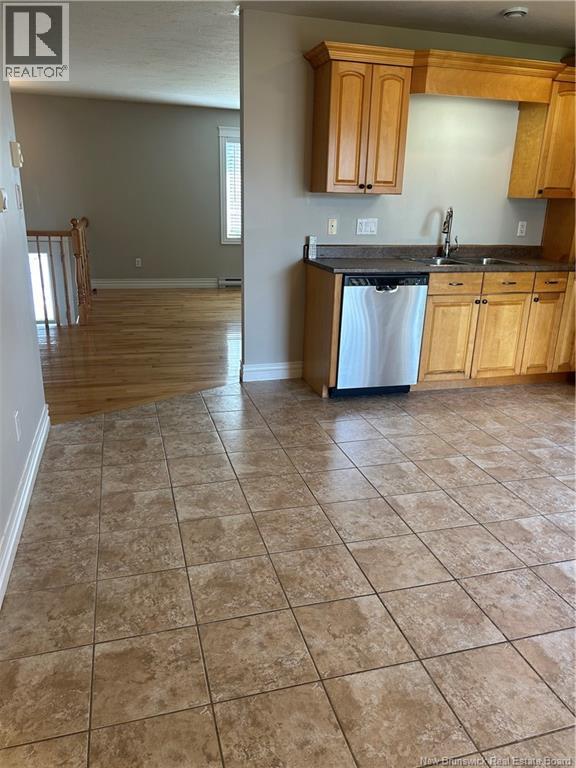 106 Lakeburn Avenue - Image 25
