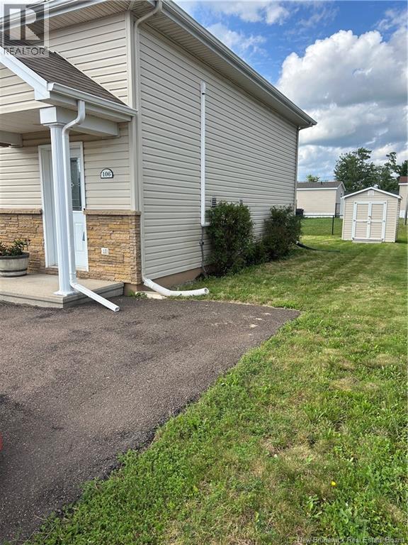 106 Lakeburn Avenue - Image 4