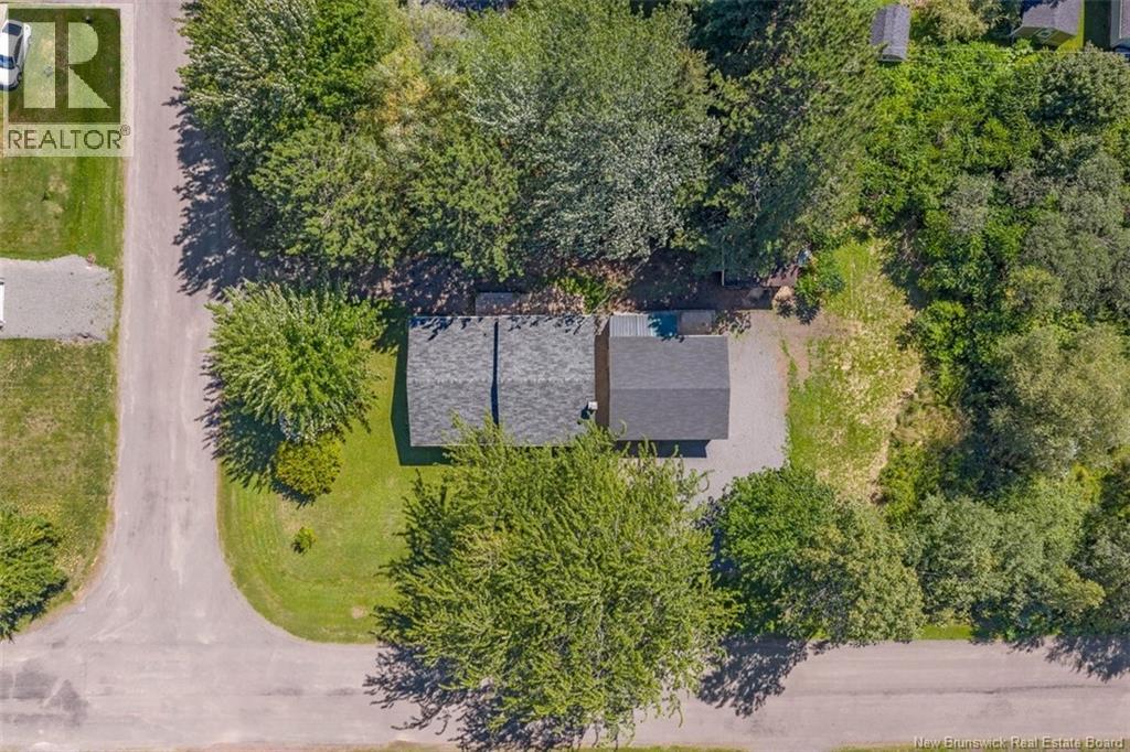 31 Roxboro Court - 33