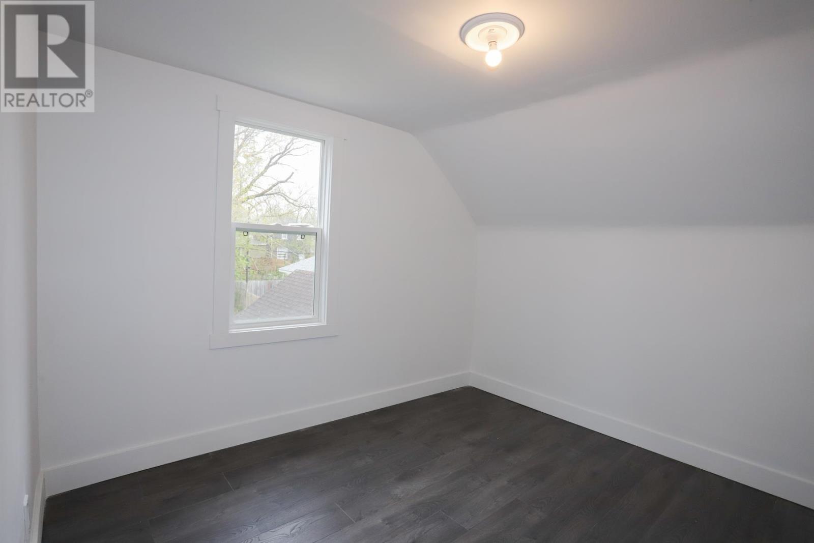 404 John ST - Image 27