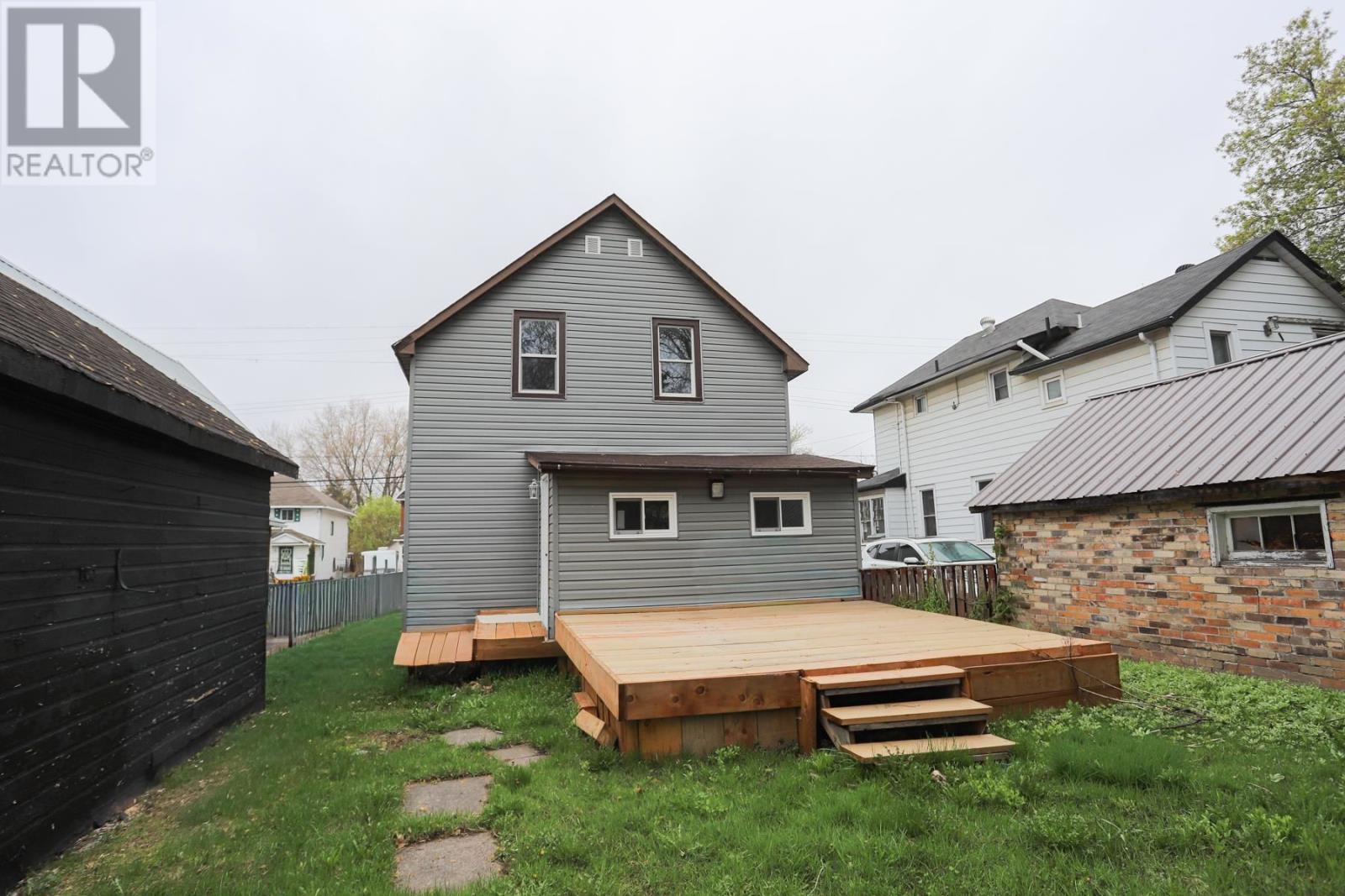 404 John ST - 49