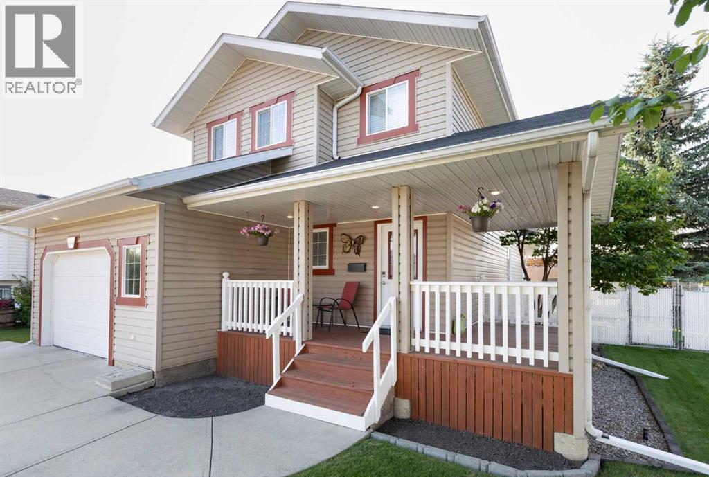 4344 60A Avenue Crescent - 2