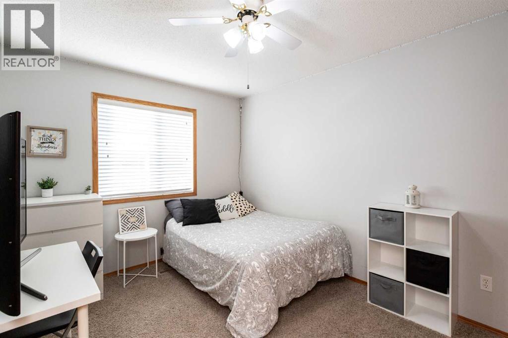 4344 60A Avenue Crescent - 22