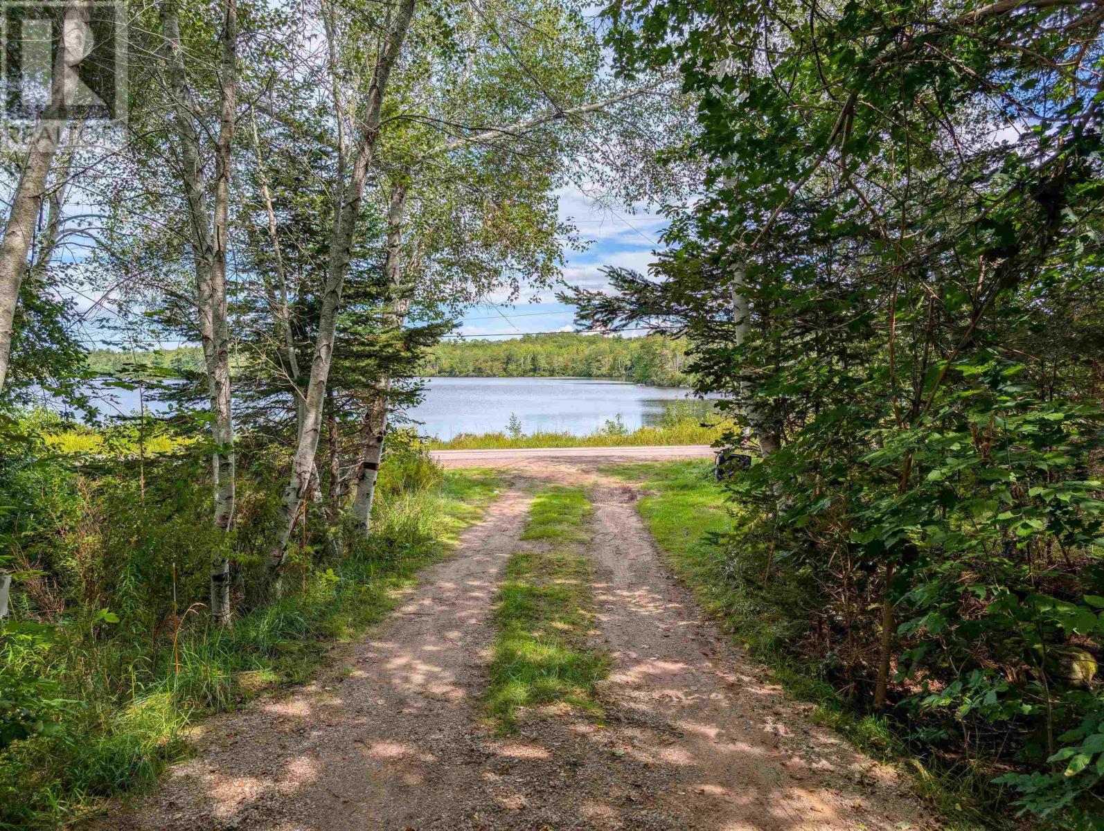 1002 West Dalhousie Road - 6