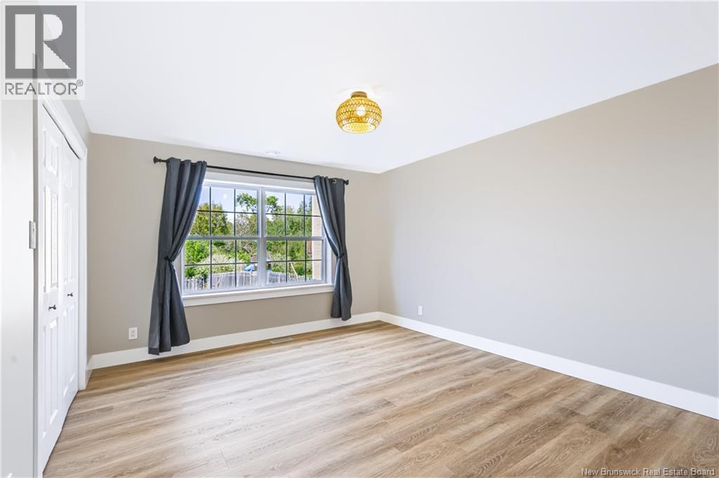 33 Hallihan Drive - 18