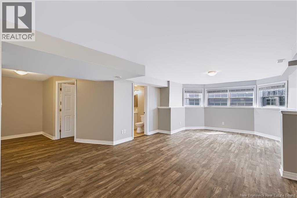 33 Hallihan Drive - Image 25