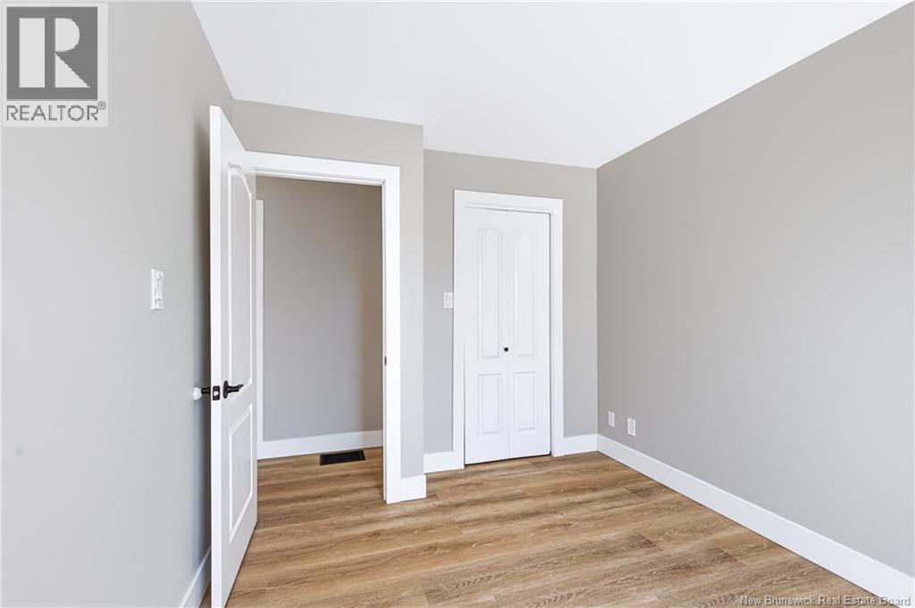 33 Hallihan Drive - 24
