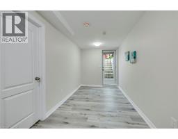 911 Golden Farmer Way, Peel, ON L5W1A8 Photo 31
