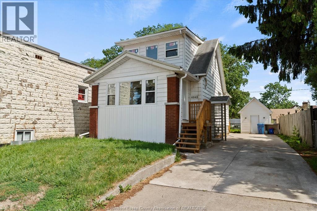 6045 Wyandotte STREET East - 2