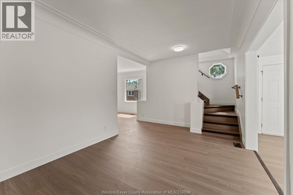 6045 Wyandotte STREET East - Image 7