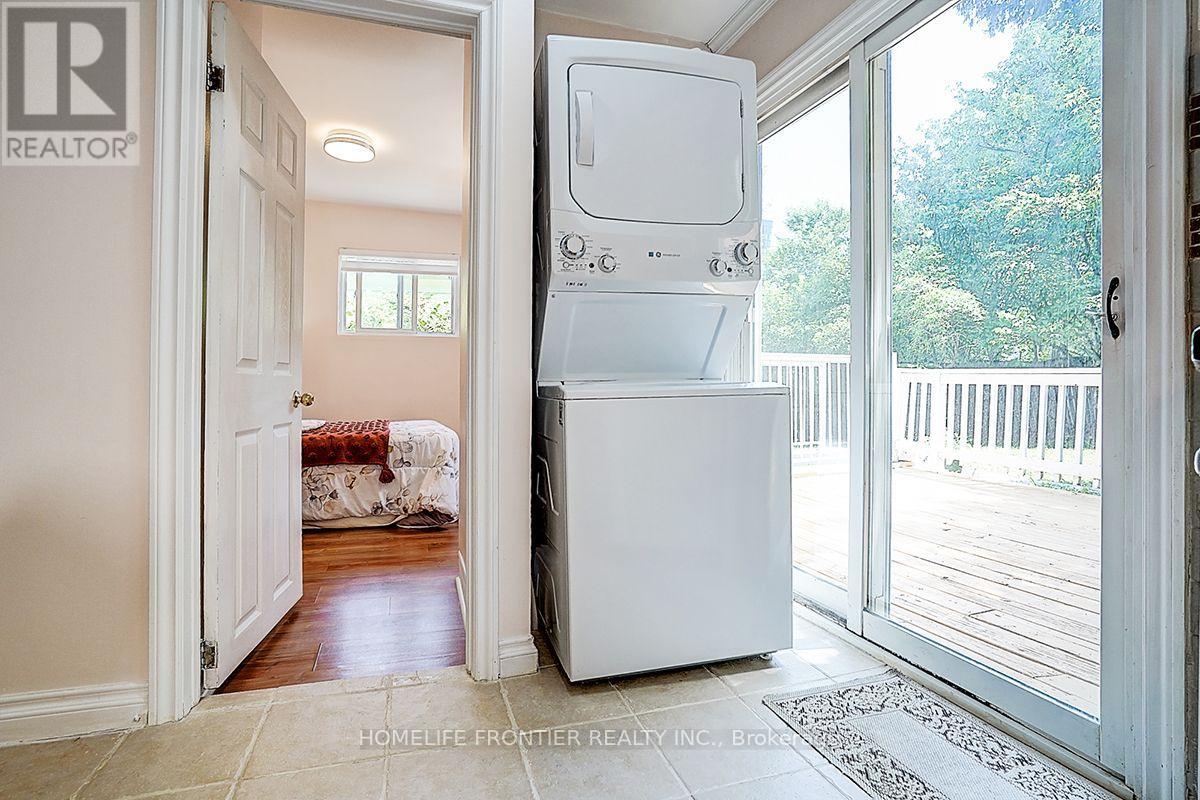99 HARLANDALE AVENUE - Image 26