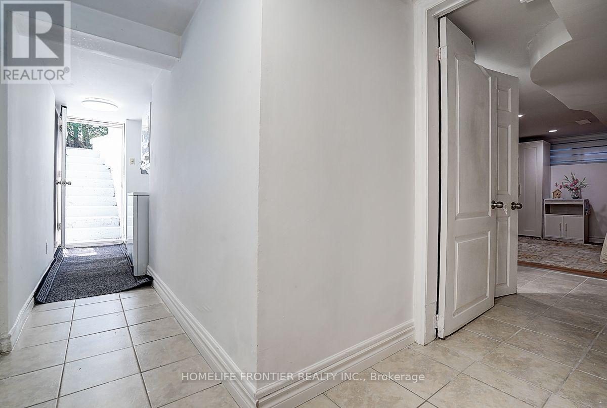 99 HARLANDALE AVENUE - Image 27