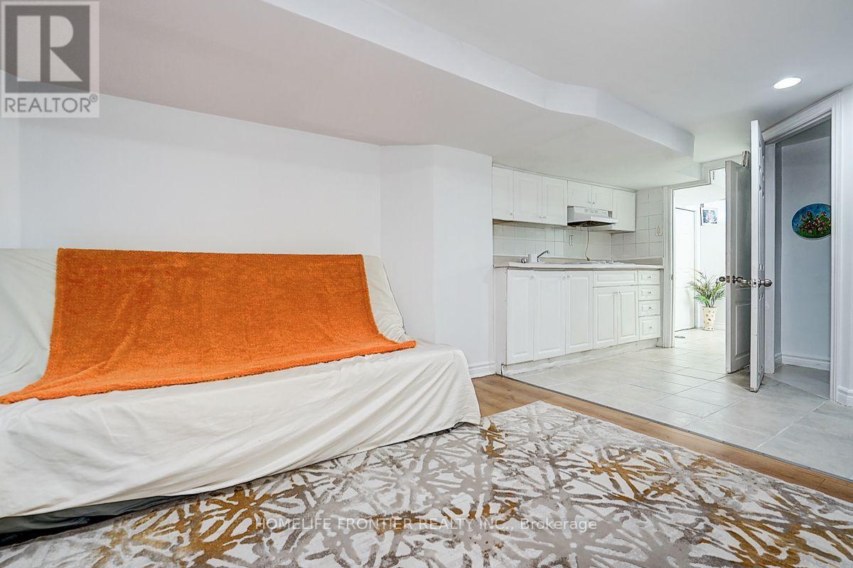 99 HARLANDALE AVENUE - Image 29