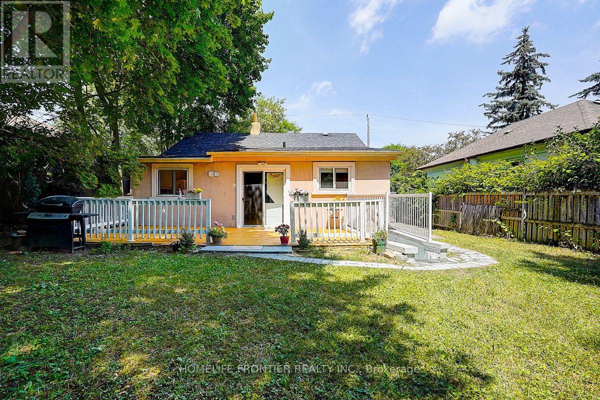 99 HARLANDALE AVENUE - Image 37