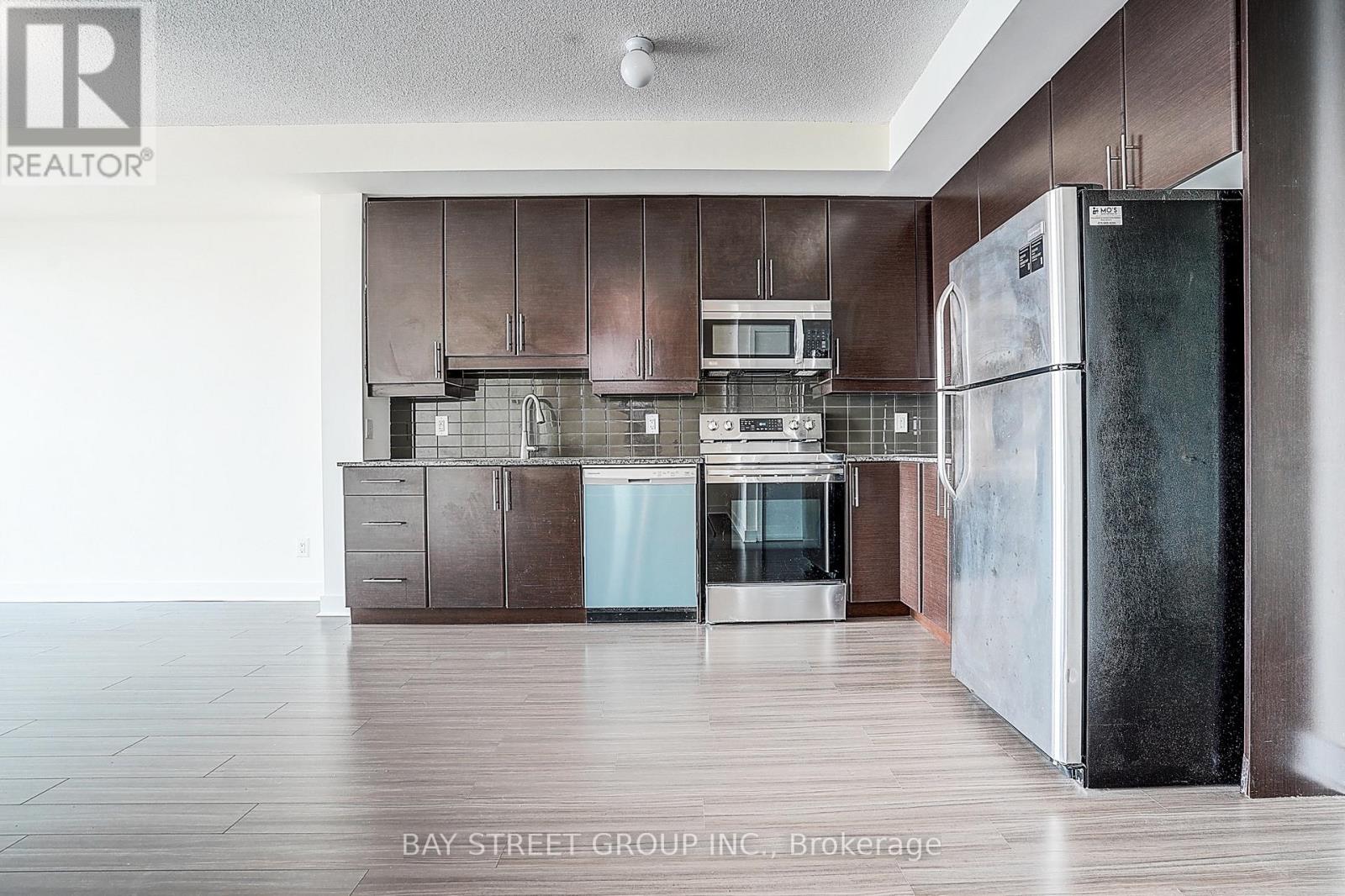#3310 33 BAY STREET - 21
