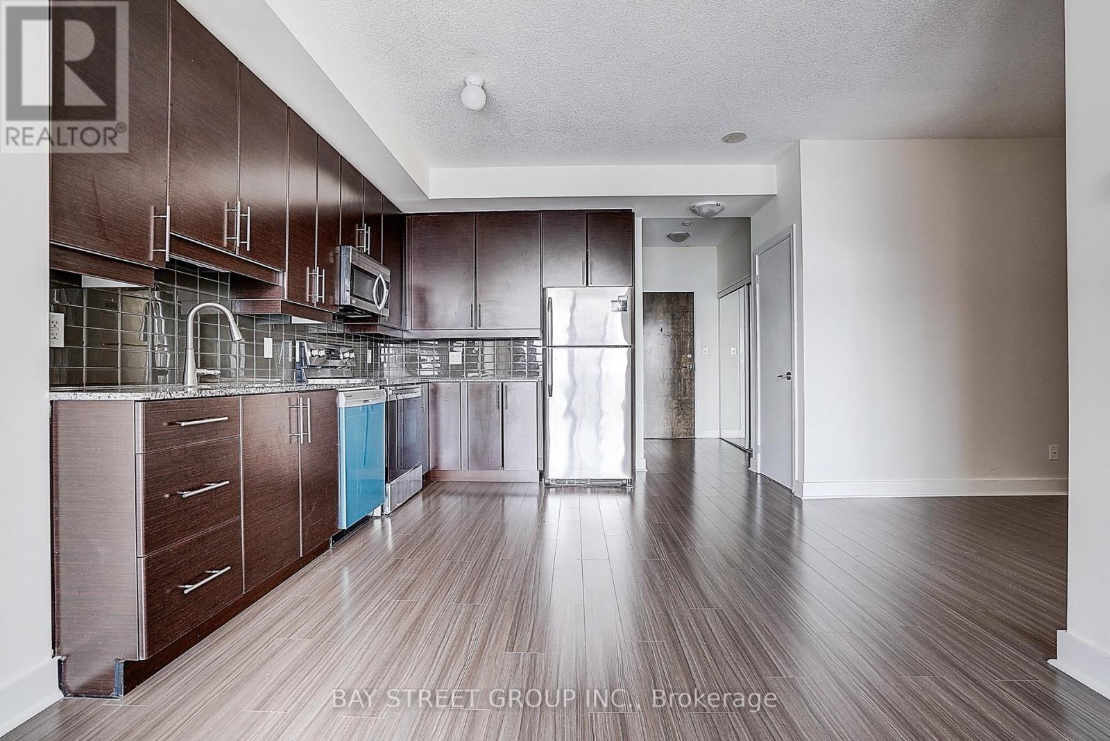 #3310 33 BAY STREET - 25